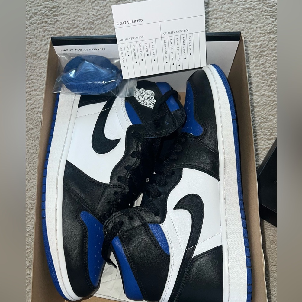 Jordan 1 royal toe